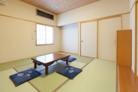 控え室（和室）